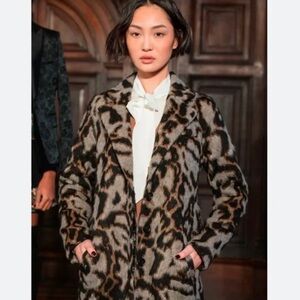 Veronica Beard Camille Jacquard Leopard Button Coat, Size 2, Wool and Alpaca